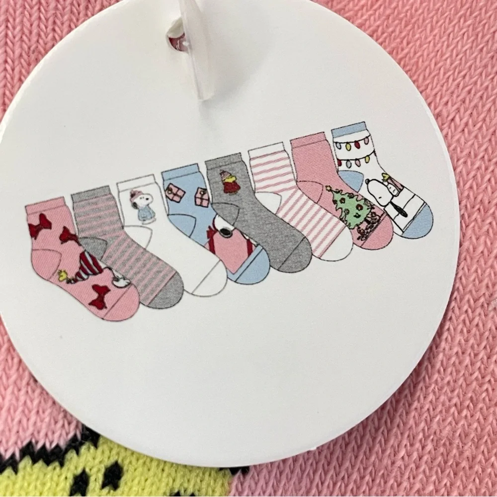 Peanuts Snoopy Women’s Capris Christmas Socks Set of 8 pairs Shoe Sz 4-10 NWT